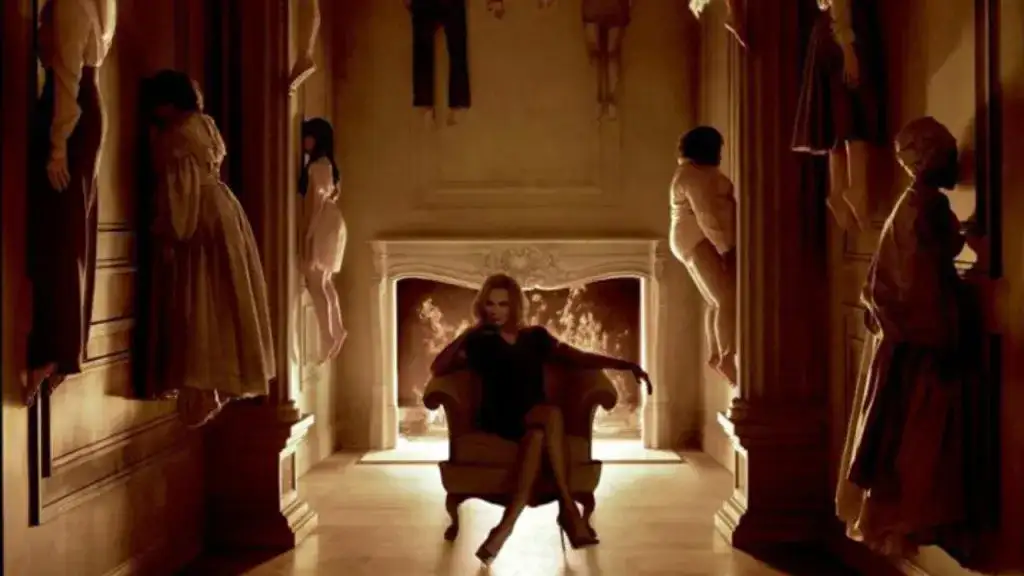 Why Apocalypse Is One of the Best Seasons of AHS - Coven (2013)
