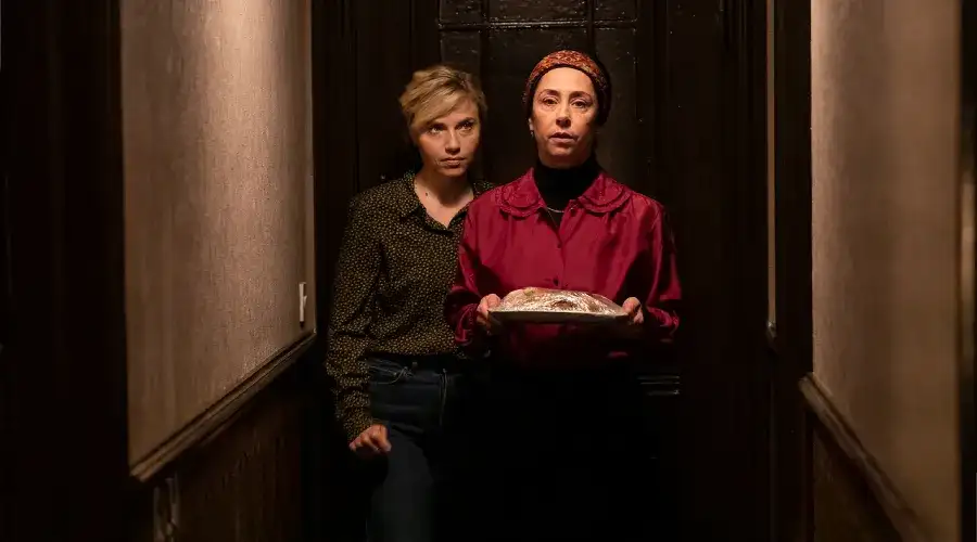 Critique de film Thelma & Attachment Double Feature - Critique de Attachment (Natten har øjne)