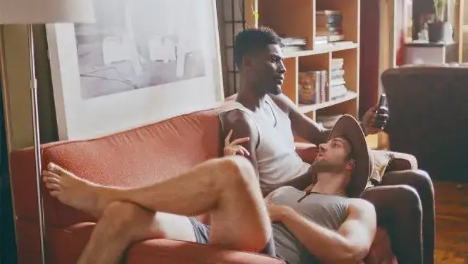 Critique du Double Feature Cicada & Sublet pour la Saint-Valentin ! - Critique de Cicada (2020)