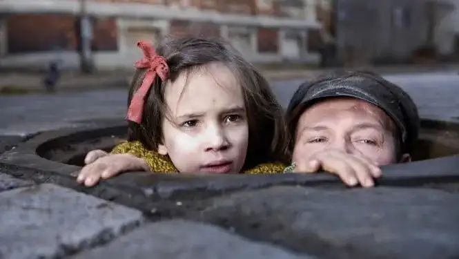 Critique de la Double Fonction "In Darkness & Atlantis" - Finalement encourageant malgré toute la gravité