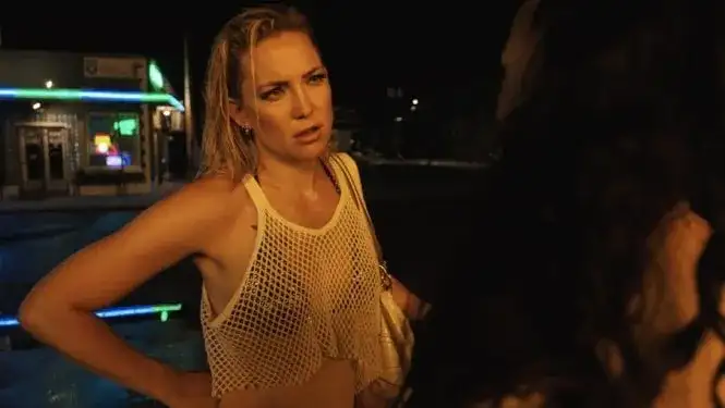 Sitges Double Feature ! The Deep House & Mona Lisa and the Blood Moon - Distribution intelligente et subversive