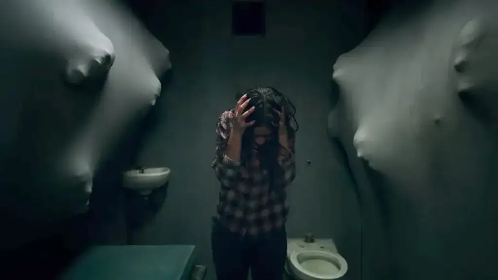 Los Nuevos Mutantes - Escenario Fantásticamente Atmosférico