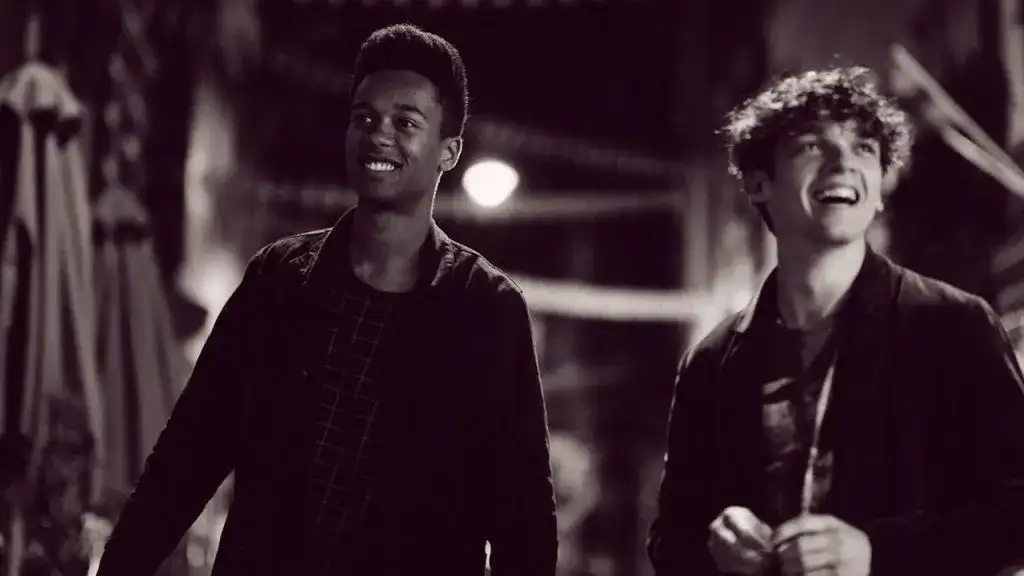 Fuera - Reseña de Out (2024)