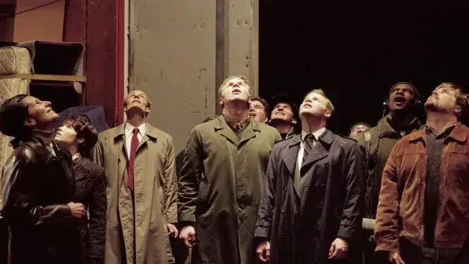 Séries télévisées sous-estimées 2000-2020 - 8. Taken (2002)