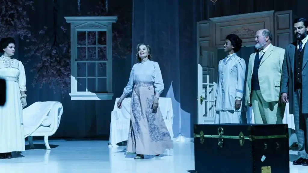 La Grande Lillian Hall - Critique de The Great Lillian Hall (2024)