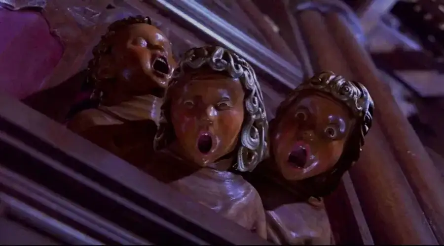 Films comiques sous-estimés et non intentionnels - The Haunting (1999)