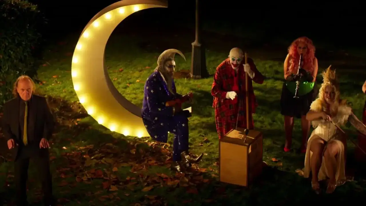 Le Spectacle - Visuels incroyablement inventifs mais histoire alambiquée