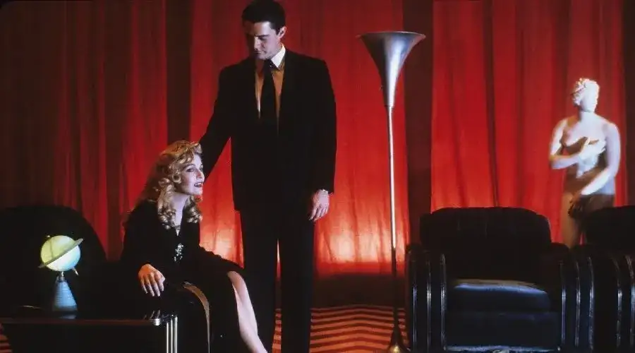 Las Mejores Películas de los 90: Ciencia Ficción, Terror y Fantasía Infravaloradas y Poco Vistas - Twin Peaks: Fire Walk with Me (1992)