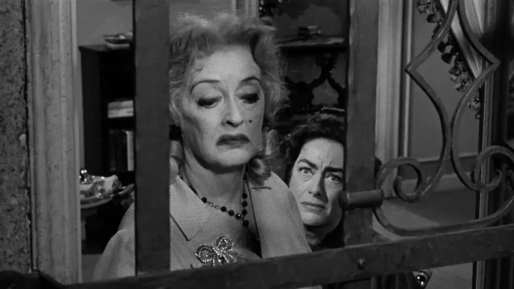 The 10 Best ‘Hagsploitation’ Films - What Ever Happened to Baby Jane? (1962)
