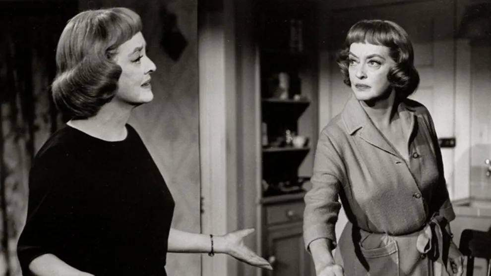 The 10 Best ‘Hagsploitation’ Films - Dead Ringer (1964)