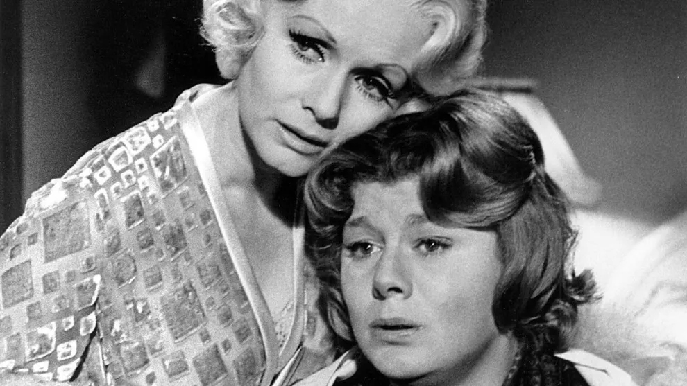 The 10 Best ‘Hagsploitation’ Films - What’s the Matter with Helen? (1971)